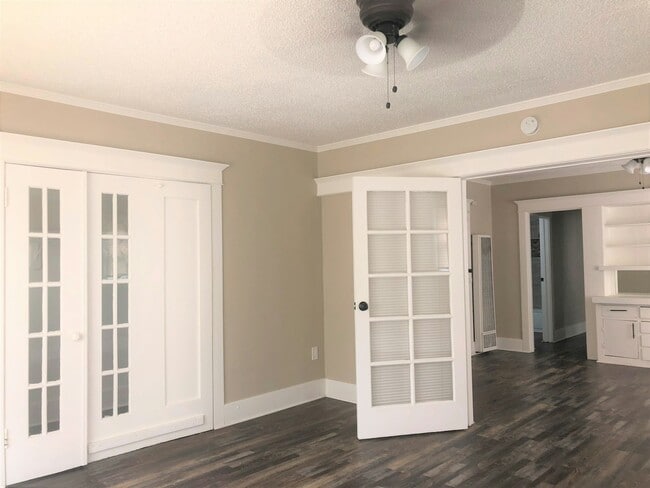 Photo - 947 Cedar Ave Apartment Unit 947