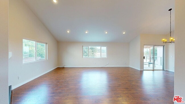 Photo - 2629 Meguiar Dr