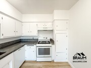 Photo - 13129 Oxnard St Apartment Unit 15