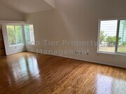 Photo - 1322 Calle Christopher