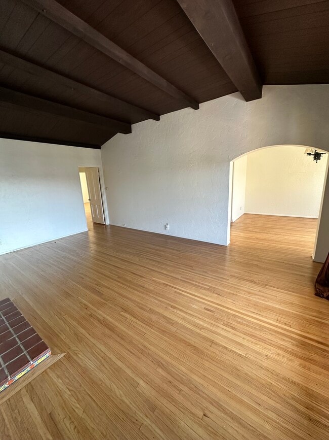 Photo - 76 Granada Ave Apartment