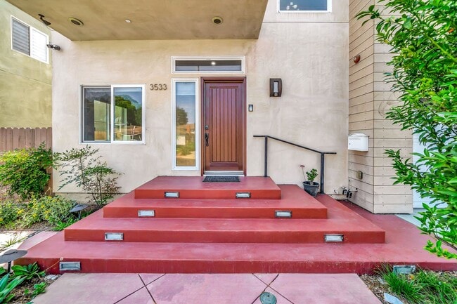 Photo - 3533 Tuller Ave