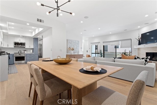 Photo - 1409 Havenhurst Dr