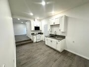 Photo - 908 Orange St Unit B