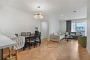 Photo - 468 Caruso Ave