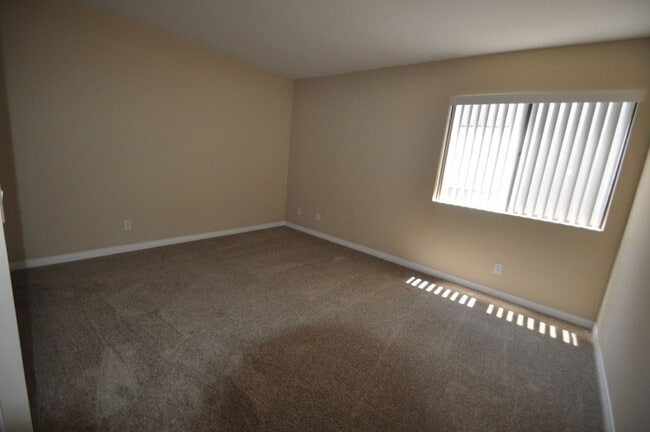 Photo - 2 Bedroom 2 Bath Condo with Pool and Private Parking Space