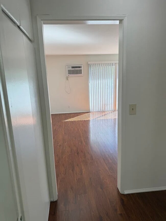 Photo - 14551 Vose St Unit C