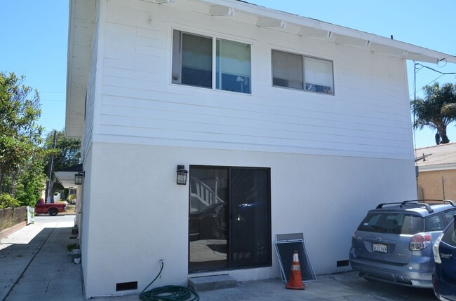 Photo - 4541 W 172nd St