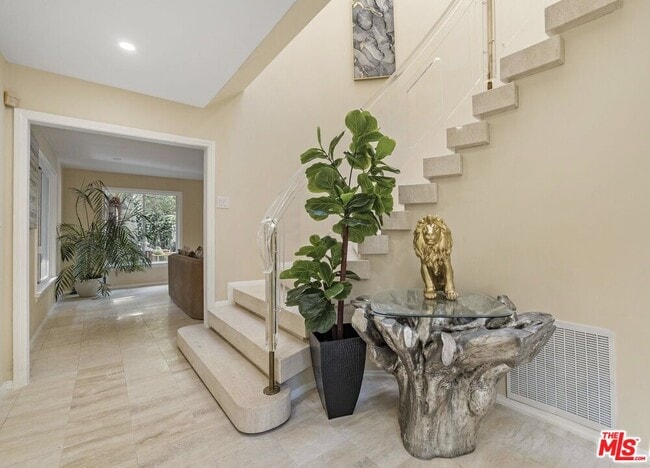 Photo - 9213 Warbler Way