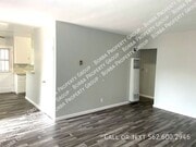 Photo - 12015 Walnut St