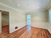 Photo - 743 Kerns Ave