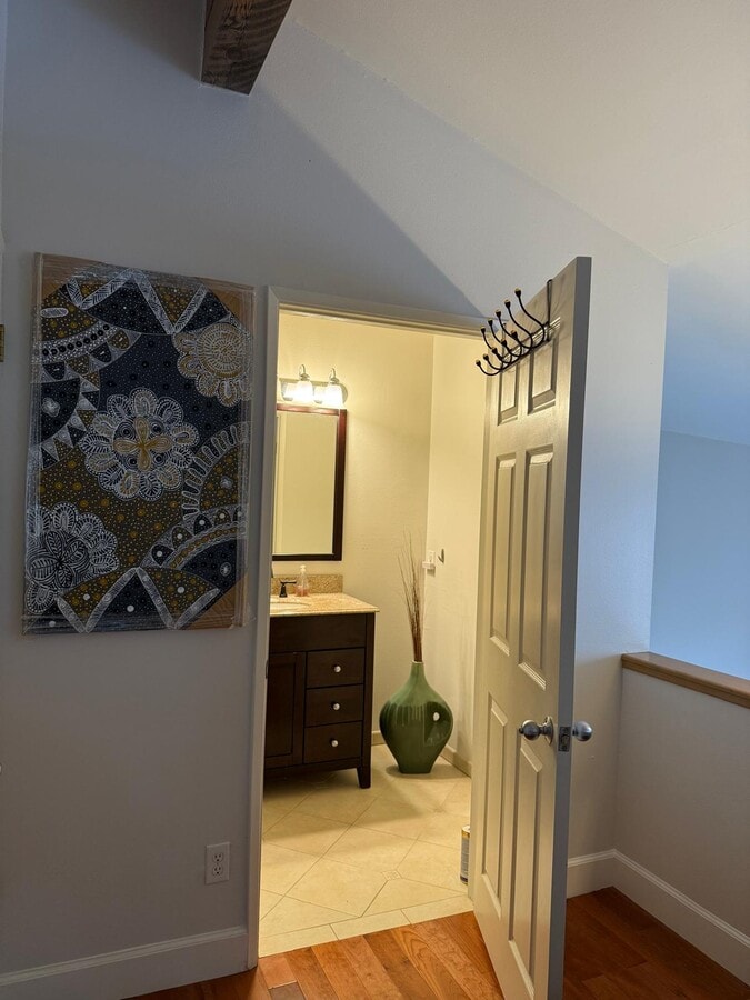 Photo - 2474 S Centinela Ave