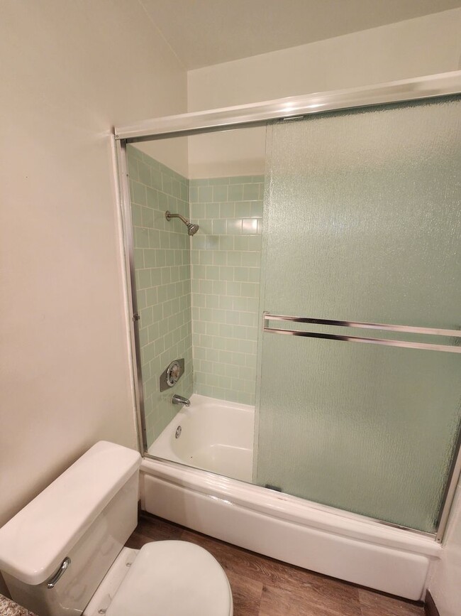 Photo - 135th Unit 135th - 01