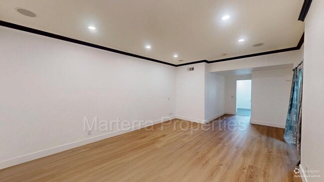 Photo - Beautiful Home in Eastside Coast Mesa