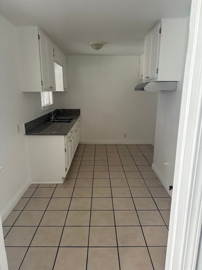 Photo - 6808-6812 Main Street Unit 6810 1/2