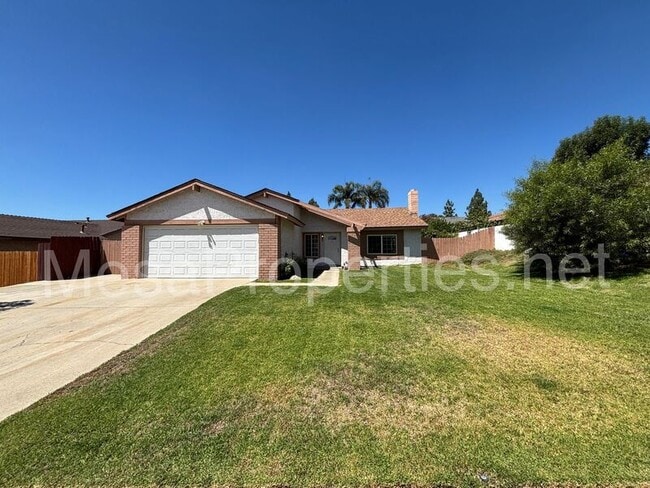 Building Photo - 6632 Bandola St Rental
