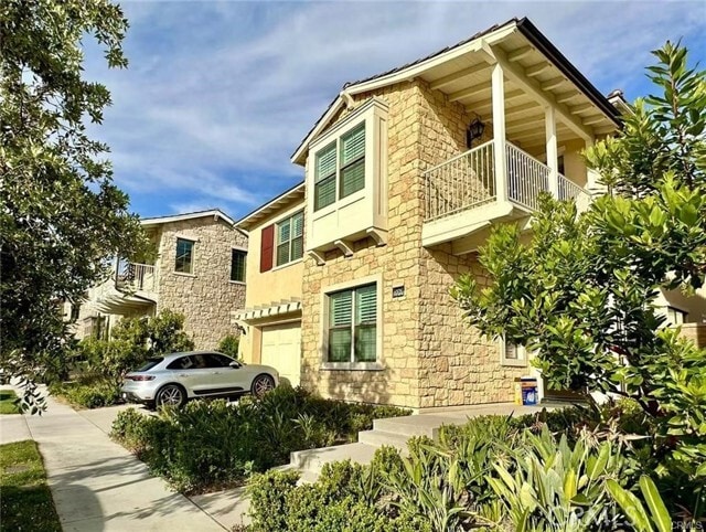 Photo - 222 Parkwood