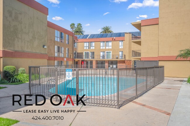 Photo - 17830 Sherman Way Unit 331
