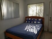 space for queen bed - 669 Fairmont Ave Unit Studio-B