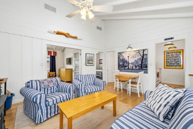 Photo - Balboa Island Coastal Charm Retreat