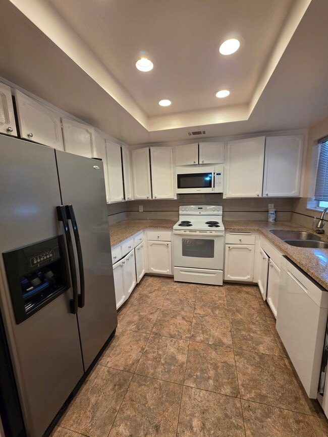 Photo - 16625 Roca Dr Unit 16625 Roca Drive