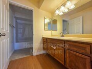 Photo - 1030 E Washington Ave Unit #119