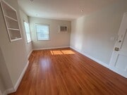 Photo - 119 Unit 1004.5