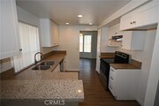 Photo - 17 Ashbrook Townhome