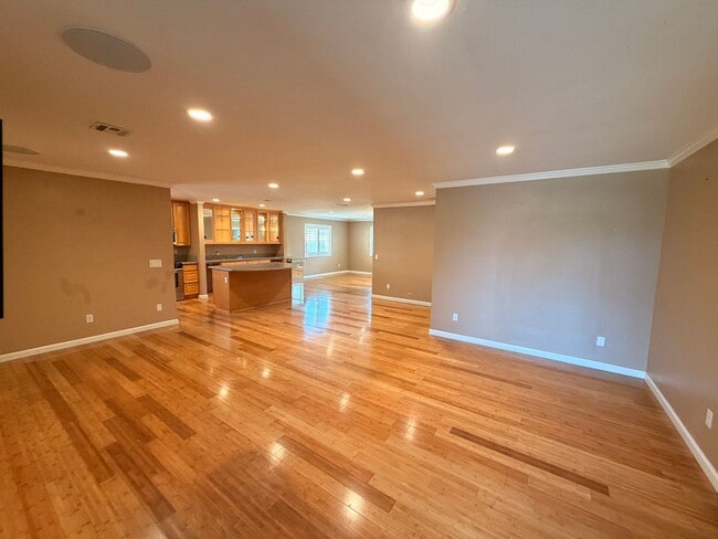 Photo - Unbelievable 4 Bed, 4 Bath House For Rent In Buena Park-Must See To Appreciate!