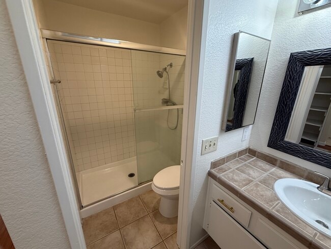 Building Photo - 11584 Fury Ln Unit 22