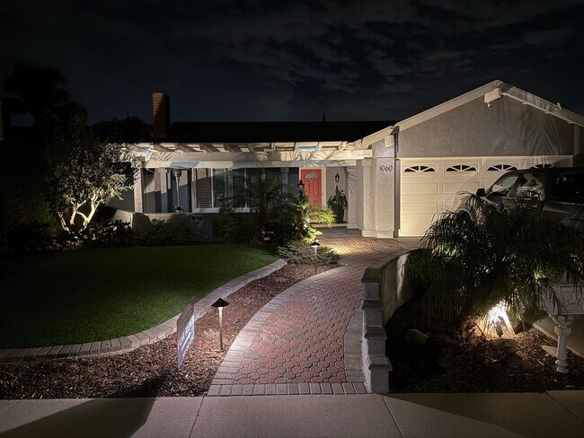 Photo - Three bedroom, two bath home in Mission Oa...