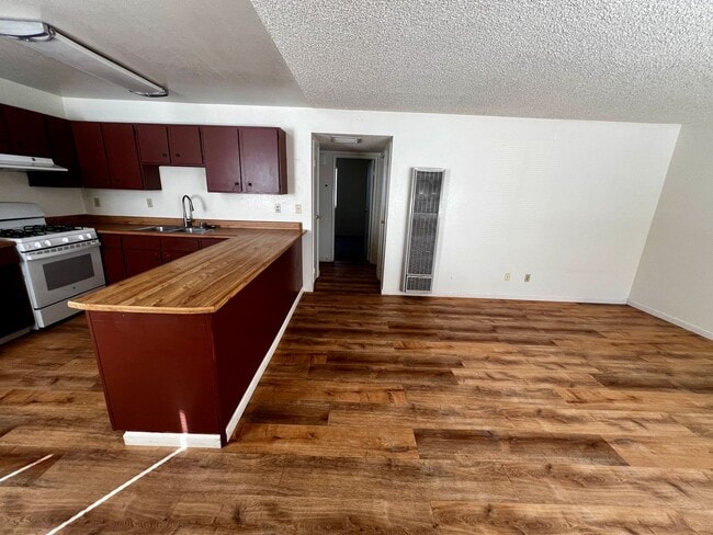 Photo - 73796 Cactus Dr Unit B