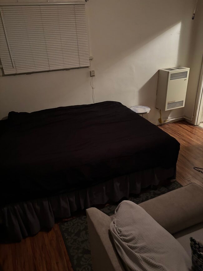 Photo - 5123 Marathon St