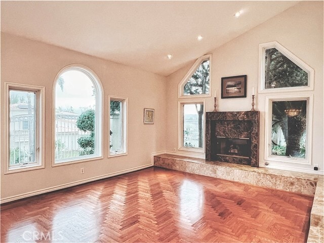 Photo - 289 S Owens Dr