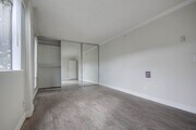 Photo - 1 Bed/1 Bath Pacific Beach Apartment Unit 5
