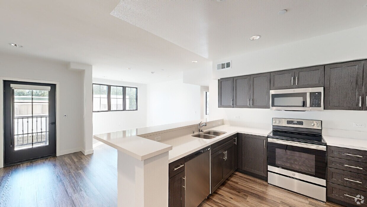 3D Tour - The Residences at 5020