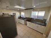 Photo - 1336 W 73rd St