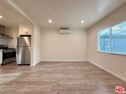 Photo - 5246 Whitsett Ave Apartment Unit B