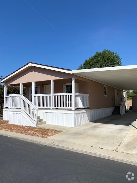 Building Photo - 500 W Santa Maria St Rental