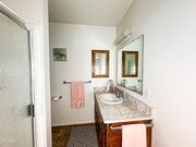 Photo - 242 N 5th St