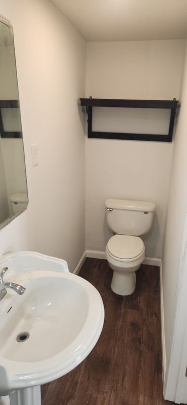 Photo - 1683 Meserve St Unit B