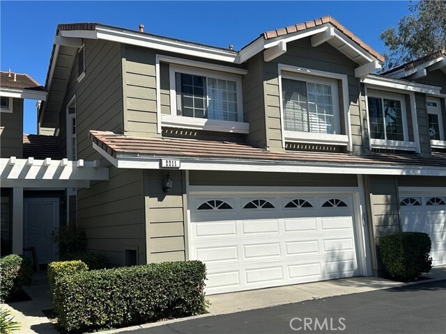 Photo - 2211 Carob Way