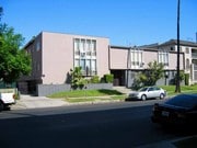 Building - 526 S St Andrews Pl Apartments Unit 1