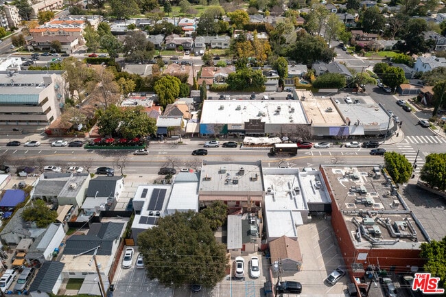 Photo - 4360 Kraft Ave