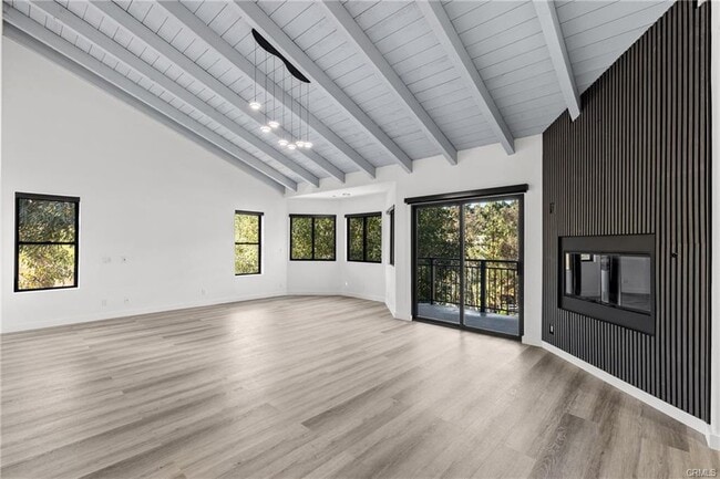 Photo - 106 Buckskin Rd