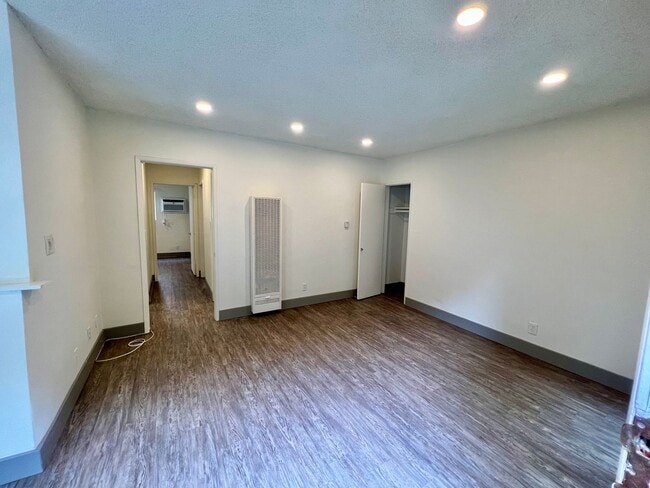 Photo - 12727 Matteson Ave Unit 3