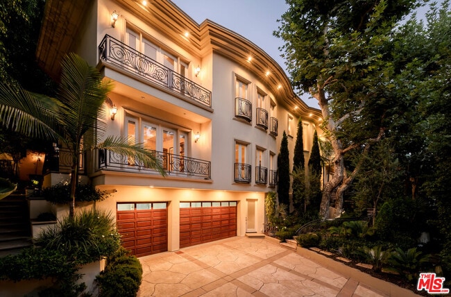 Photo - 1350 Benedict Canyon Drive House