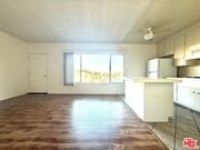 Photo - 127 Loma Vista St Apartment Unit 10