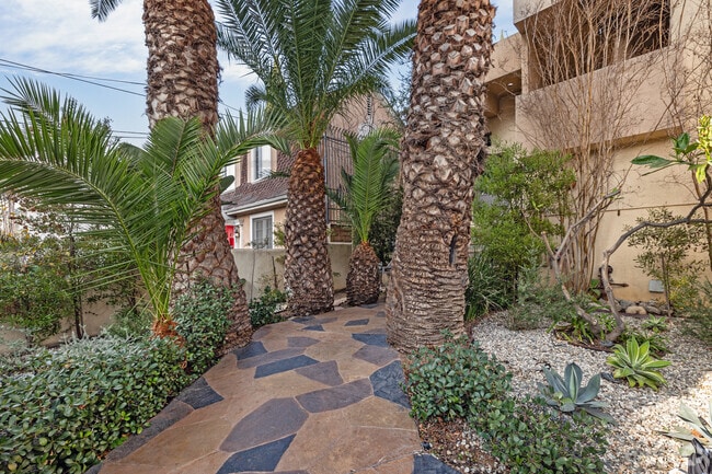 Photo - Franklin Skyline