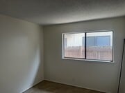Photo - 15086 Dakota St